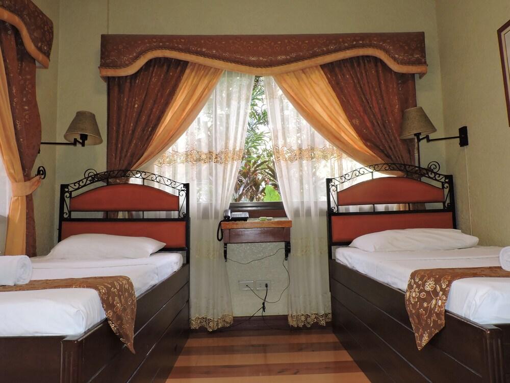 Dao Diamond Hotel & Restaurant Tagbilaran Exteriér fotografie