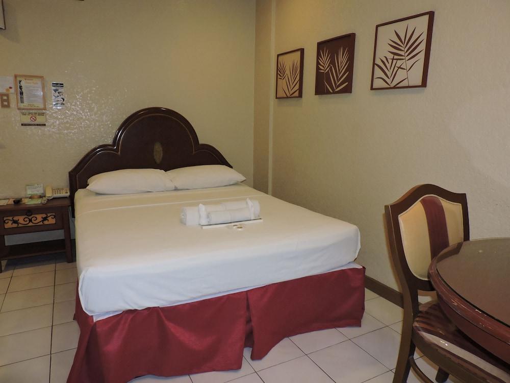 Dao Diamond Hotel & Restaurant Tagbilaran Exteriér fotografie